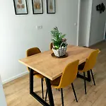 Oak Columna * קלוז'-נאפוקה